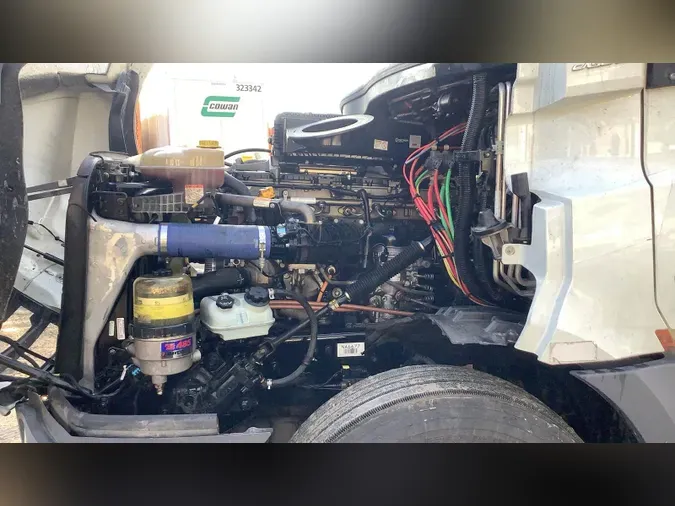 2022 Freightliner Cascadia 126