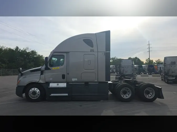2025 Freightliner Cascadia 1265b3bf6f1482a596f1c304c631481fd22
