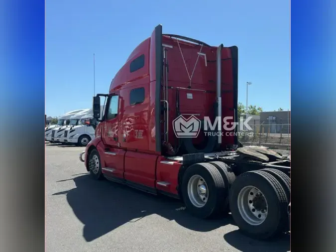 2023 VOLVO VNL64T760