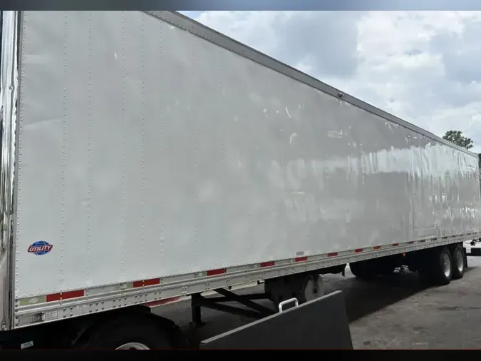 2016 UTILITY TRAILERS VS2RA 48/162/1025b43bae335c80fb702f53dc893acd44c