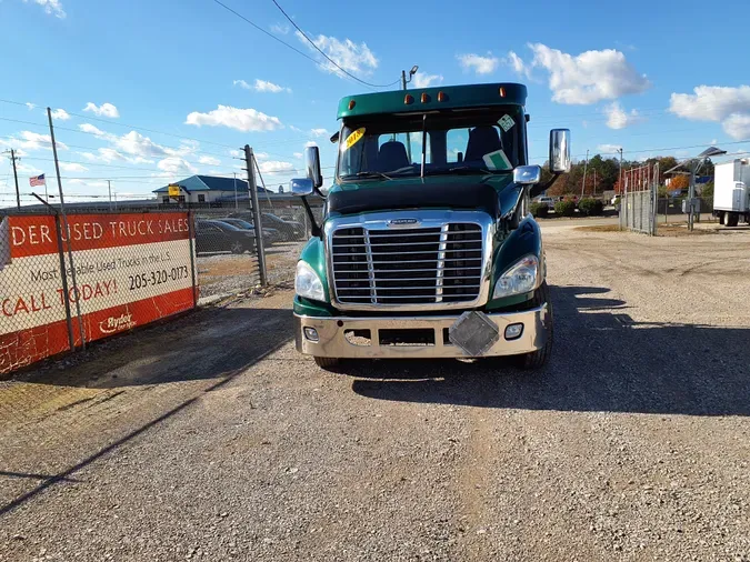 2018 FREIGHTLINER/MERCEDES CASCADIA 125