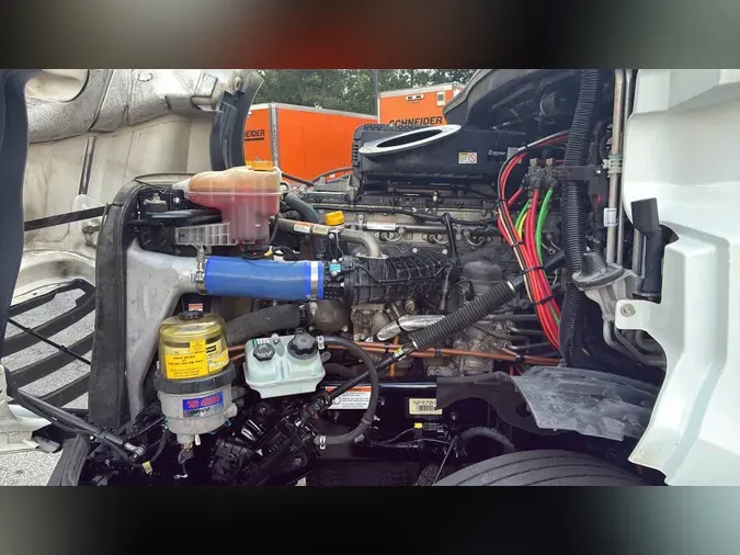 2023 Freightliner Cascadia 1265b4833bbb55538224d94c12374329811
