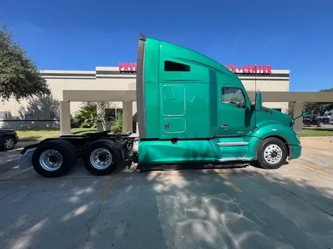 2020 Kenworth T680