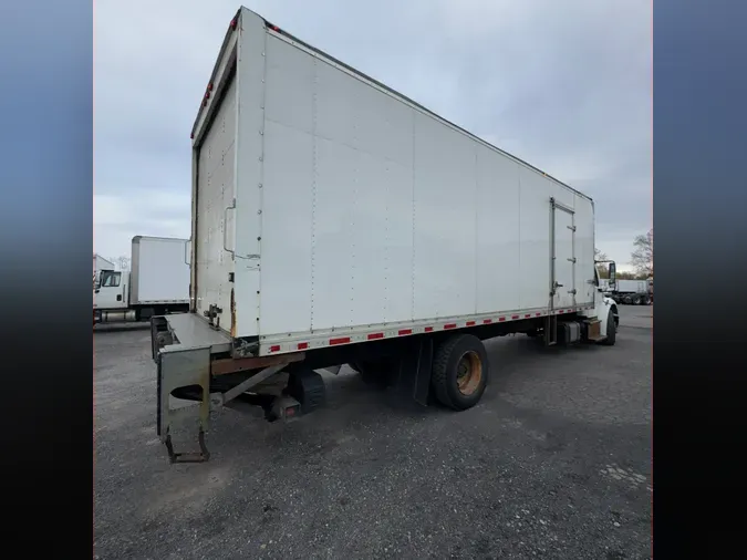 2019 FREIGHTLINER/MERCEDES M2 106