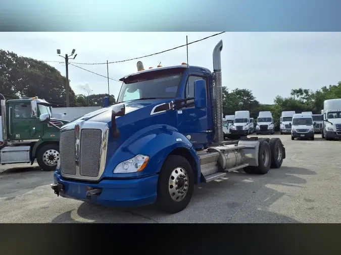 2020 KENWORTH TRUCKS T6805b54572d84babec224bcc7825cfb7deb