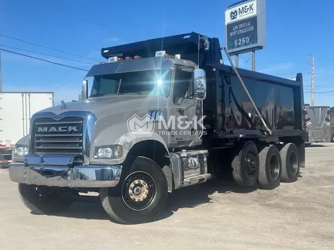 2021 MACK GU7135b55a1ae3c58ff2d548d630c2c6be540