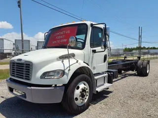 2019 FREIGHTLINER M2 106