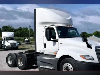 2021 INT LT625 6x4