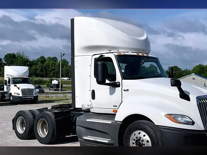 2021 INT LT625 6x45b5c52935c1cb2501a8697e687fbe604
