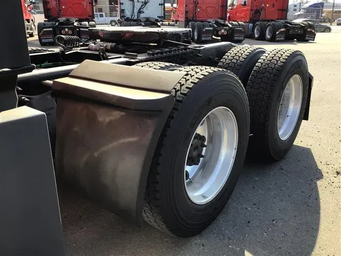 2020 FREIGHTLINER CASCADIA