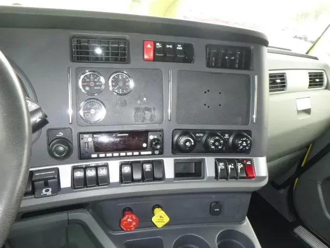 2021 Kenworth T680