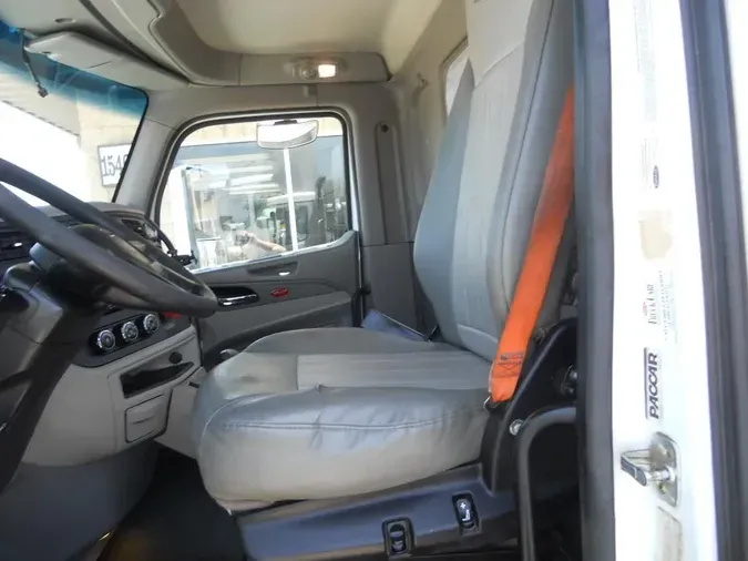 2020 Peterbilt 567