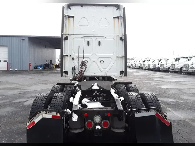 2020 FREIGHTLINER/MERCEDES NEW CASCADIA PX126645b64abe7ec33f07b545f560182e8a6b8