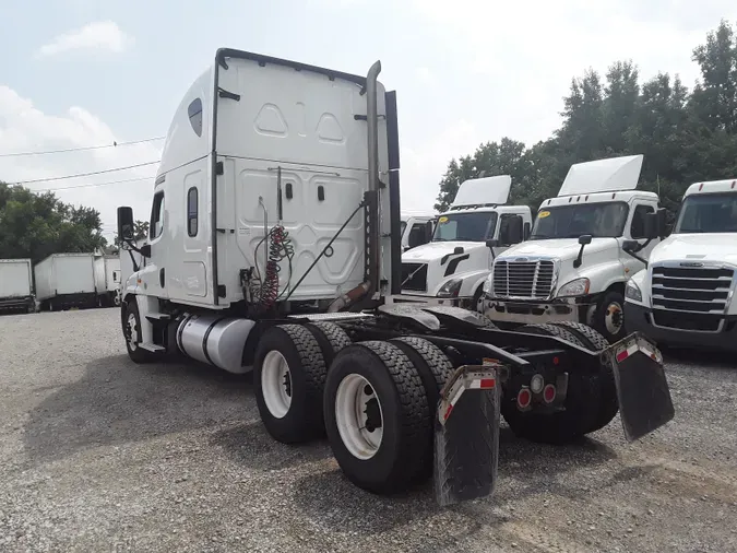 2019 FREIGHTLINER/MERCEDES CASCADIA 125