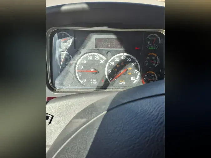 2021 FREIGHTLINER M2 106