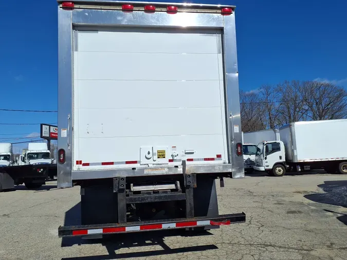 2019 FREIGHTLINER/MERCEDES M2 106