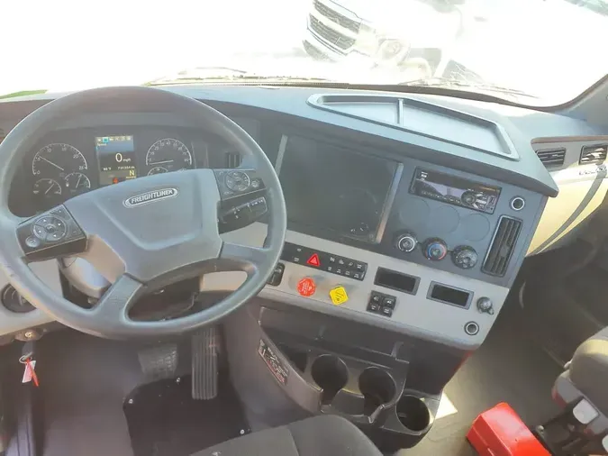 2020 FREIGHTLINER/MERCEDES NEW CASCADIA 1265b774dff8fe35ecd683ba69dd512cb09