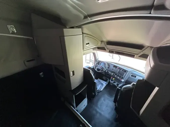 2023 KENWORTH T6805b79e2780dc8f01e47b296c9bb86418d
