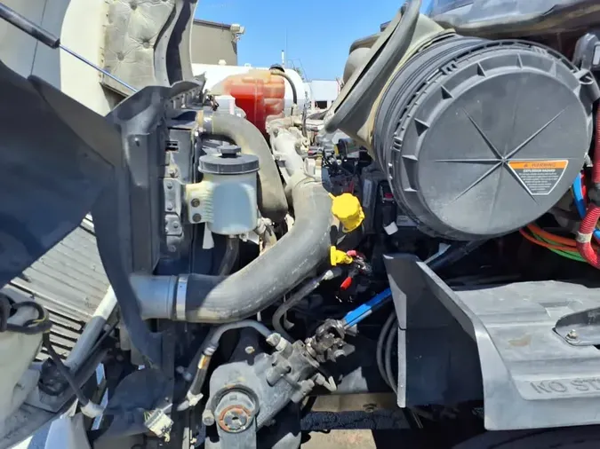 2019 NAVISTAR INTERNATIONAL RH613 DAYCAB S/A5b7c53b0bcdd8e249e75ce67d551d392