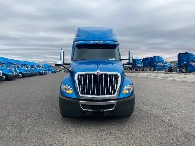 2019 International LT625