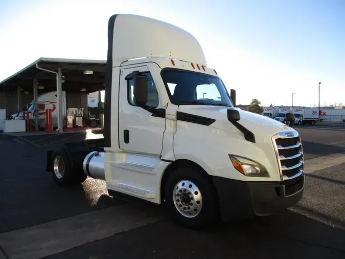 2021 FREIGHTLINER/MERCEDES CASCADIA PX12642ST