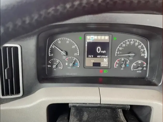 2019 FREIGHTLINER NEW CASCADIA 126