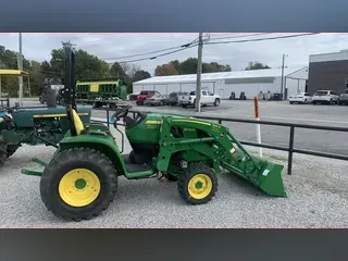 2019 John Deere 3046R