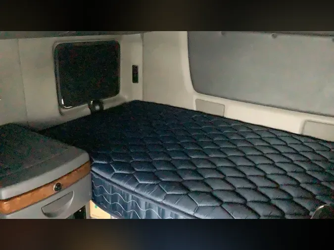 2020 International LT5b8459e5adc5f6e1e9e02806ee8fe21e