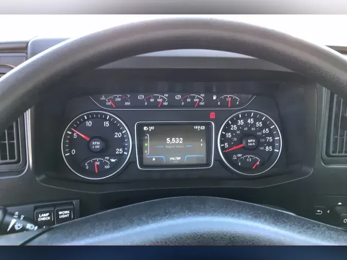 2023 INT LT625 6X45b84f54ad95c7e54c7791befd9375d71