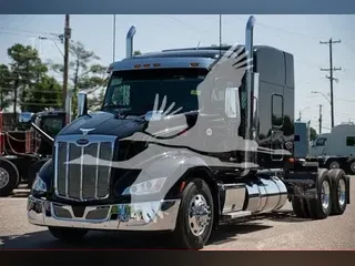 2025 PETERBILT 579