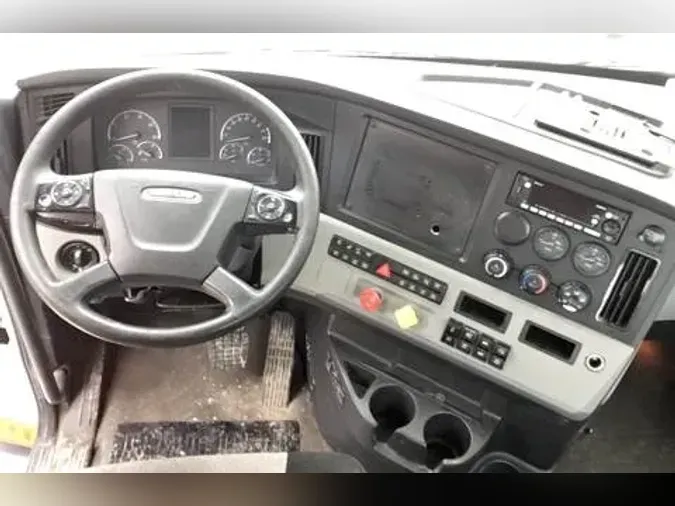 2019 Freightliner Cascadia