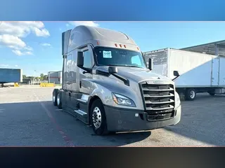 2024 Freightliner Cascadia 126