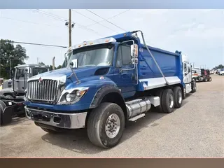 2016 INTERNATIONAL WORKSTAR 7600