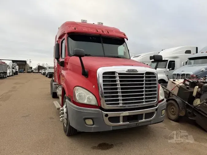 2013 FREIGHTLINER CASCADIA 1255b913f0f6c60ed26c28a6c1a004fef22