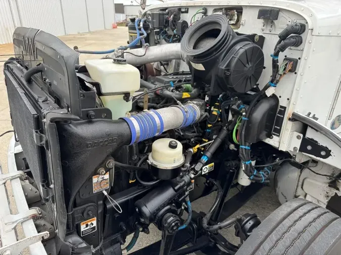 2020 Peterbilt 337