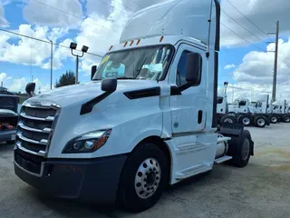 2019 FREIGHTLINER/MERCEDES NEW CASCADIA 126