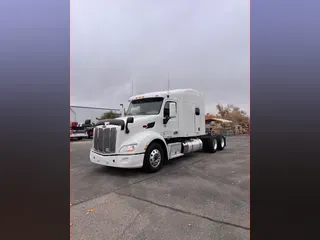 2022 Peterbilt 579