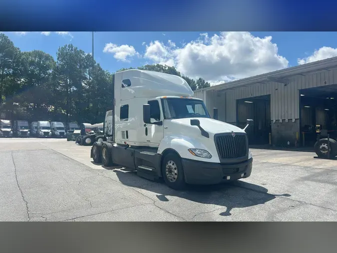 2022 International LT5ba068b2e17b59bddf56b0c789b3b45f