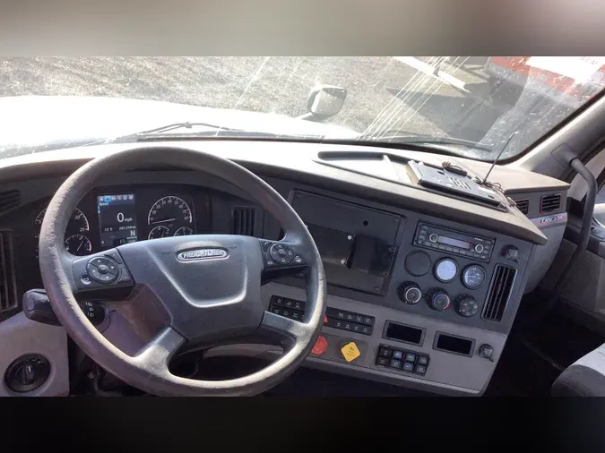 2019 Freightliner Cascadia