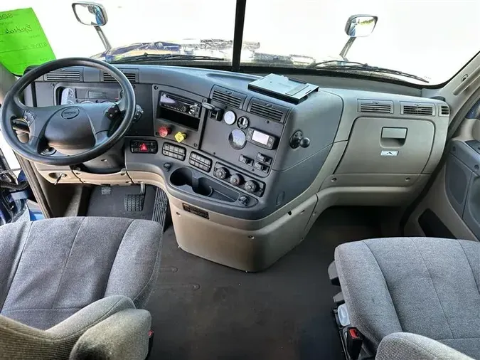 2020 FREIGHTLINER CASCADIA