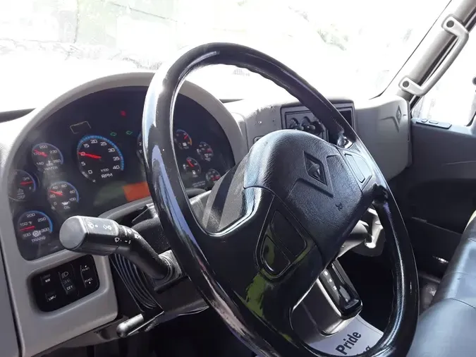 2019 NAVISTAR INTERNATIONAL 4300