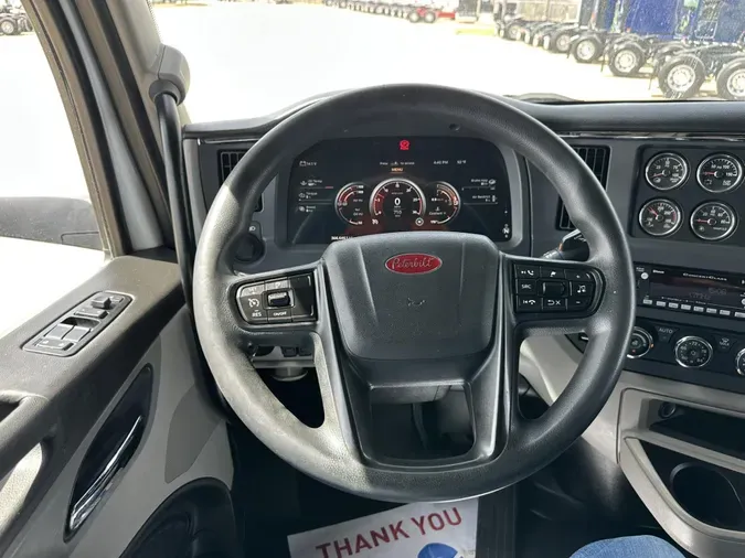 2022 Peterbilt 579