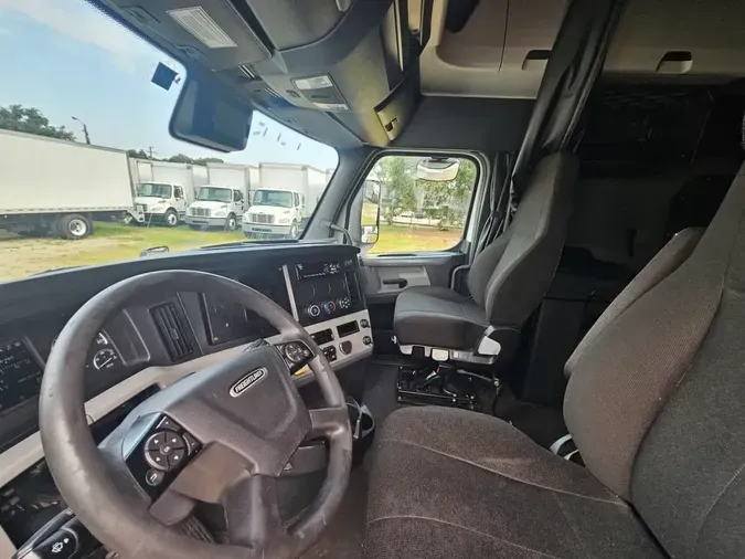 2022 FREIGHTLINER/MERCEDES NEW CASCADIA PX126645ba5887b946ee7f2557c202b750e75a2
