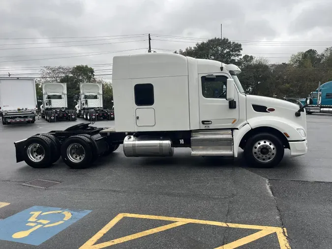 2022 Peterbilt 579
