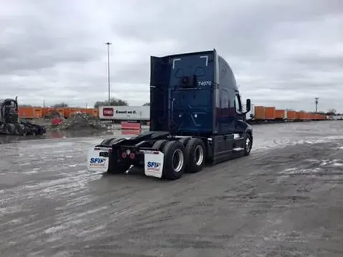 2022 Freightliner Cascadia