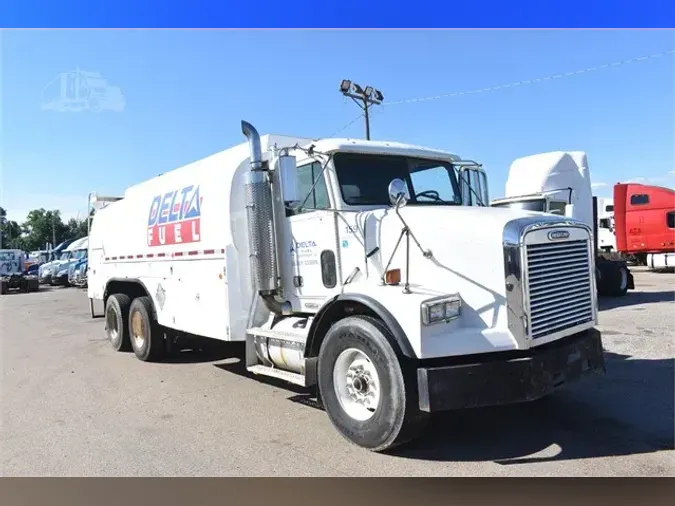 1997 FREIGHTLINER FL1125bb5af0c6aadb025cbe3a74ffbfe45ff