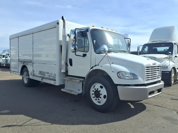 2017 FREIGHTLINER/MERCEDES M2 106