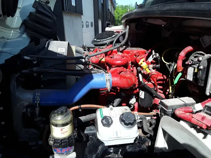 2019 FREIGHTLINER M2 106
