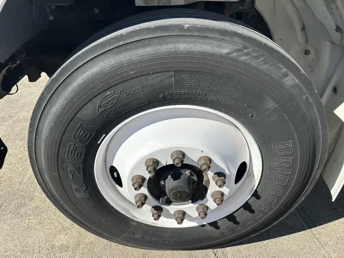 2020 Freightliner Business Class M2 106