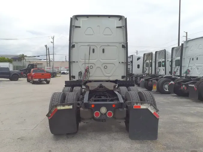 2019 FREIGHTLINER NEW CASCADIA PX12664